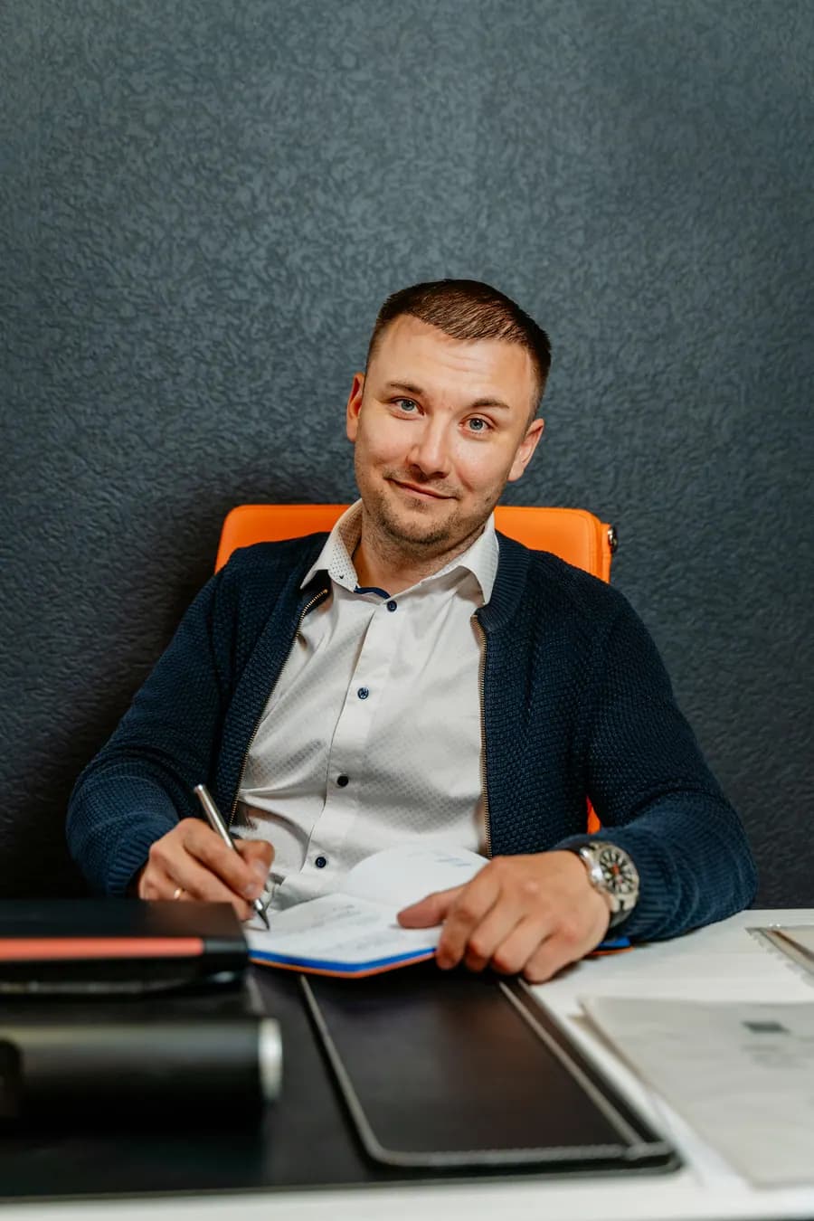 Куташов Виталий Николаевич — директор ИНИЗ